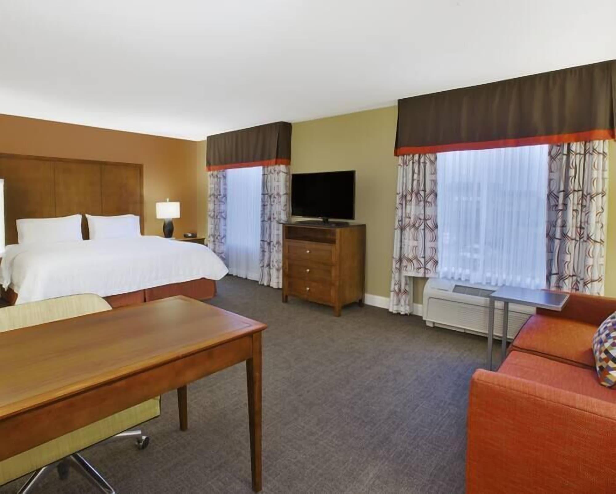 Hampton Inn & Suites Wichita-Northeast Esterno foto