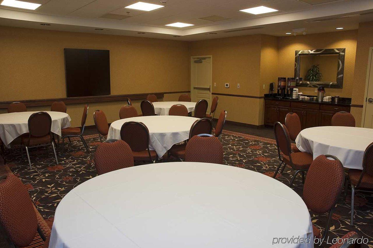 Hampton Inn & Suites Wichita-Northeast Servizi foto