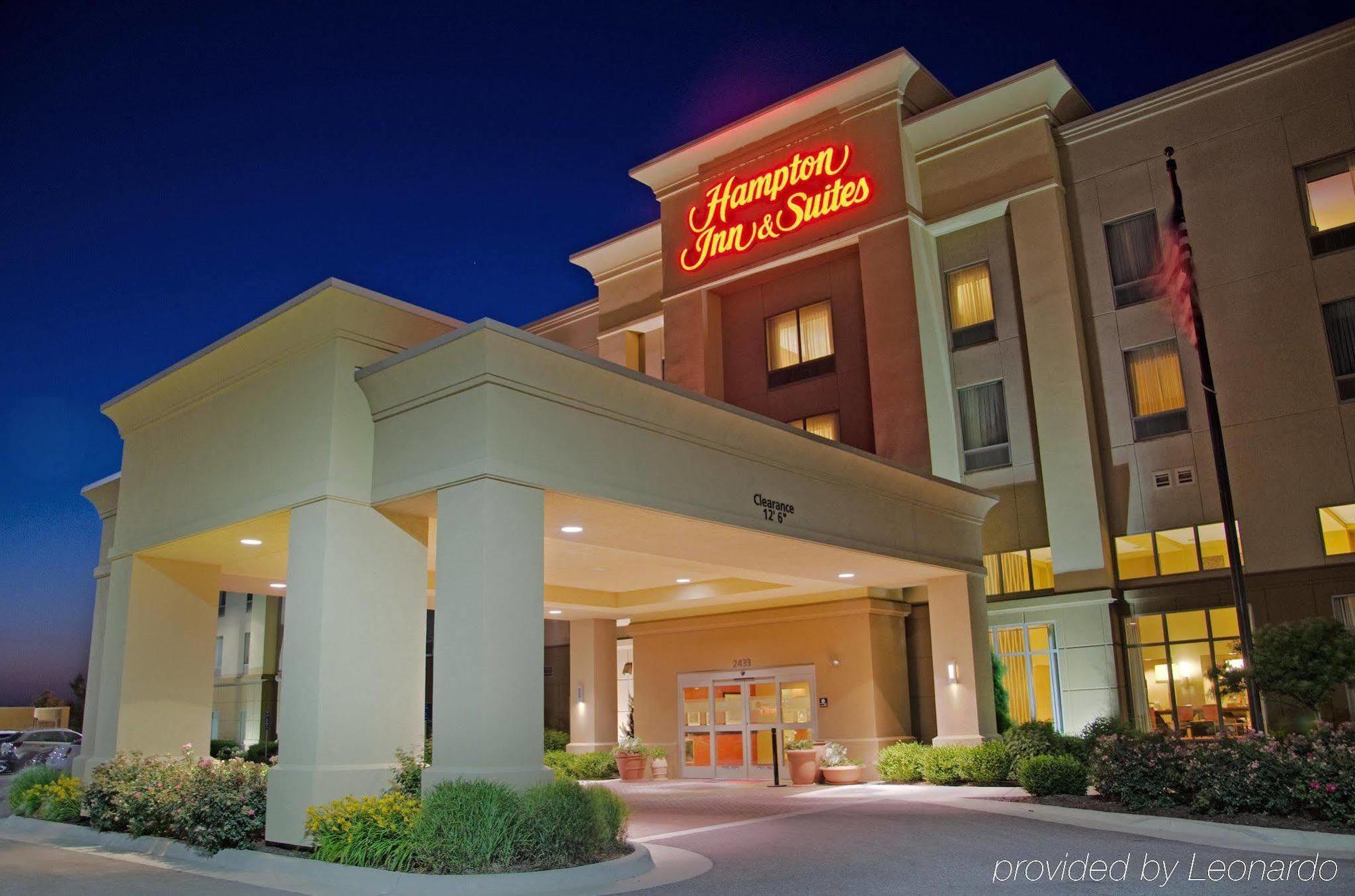 Hampton Inn & Suites Wichita-Northeast Esterno foto